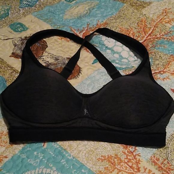 Danskin Other - Danskin Now 36dd Black Bra